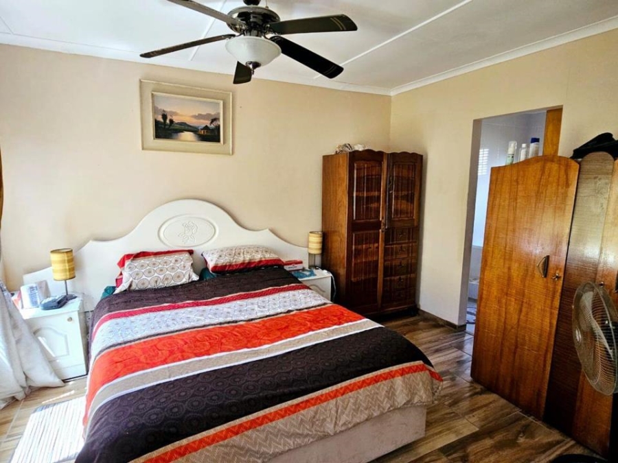 3 Bedroom Property for Sale in Stilbaai Wes Western Cape